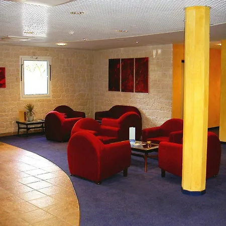 Express Grenoble-bernin Hotel 3*