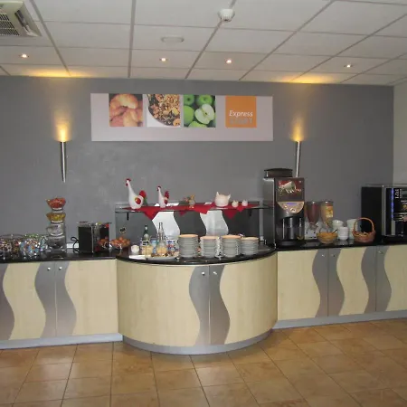 Express Grenoble-bernin Hotel